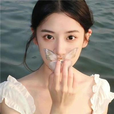 终是爱恨如烟散